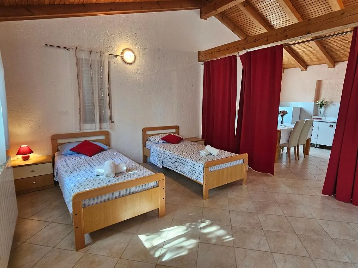Studio And Room Agroturist Rovinj Apartment