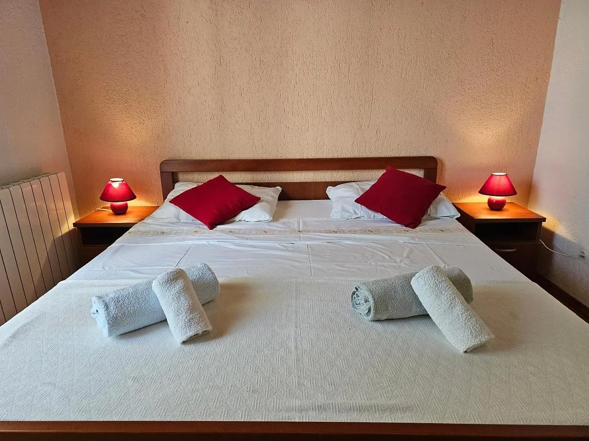 Apartment Studio And Room Agroturist Rovinj